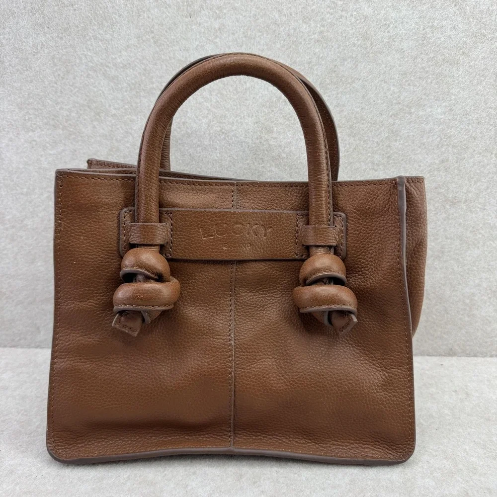 Lucky Brand style small